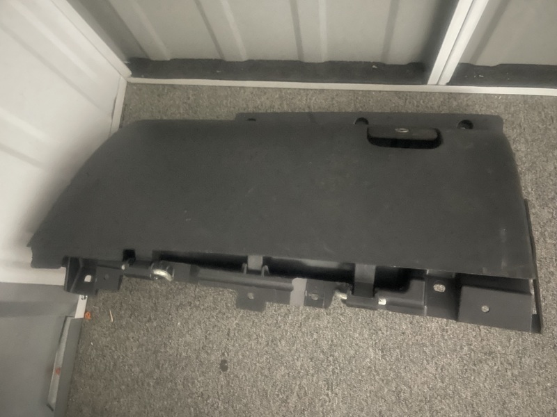 Staples Corner Self storage unit auction IB-9860 13