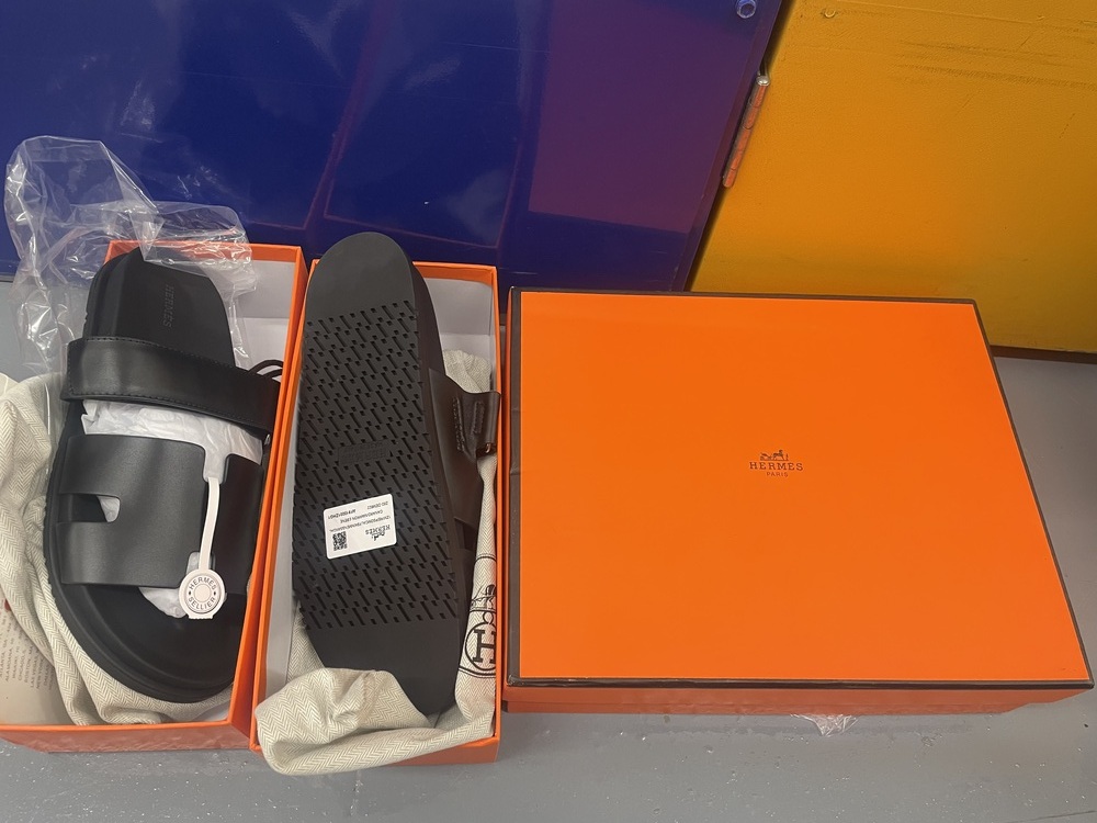 Staples Corner Self storage auction IB-8162 14