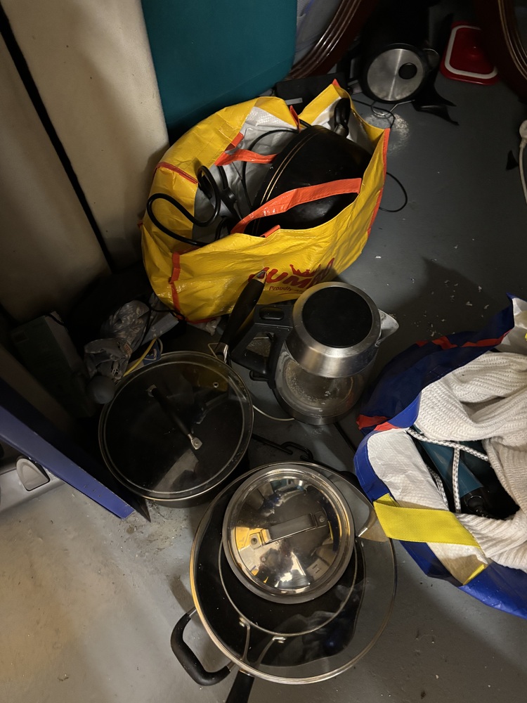 Battersea Lombard Self storage unit auction IB-8326 23