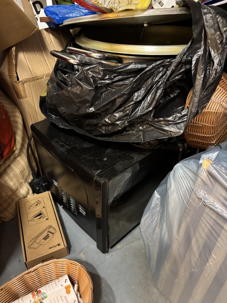 Battersea Lombard Self storage facility auction IB-4213
