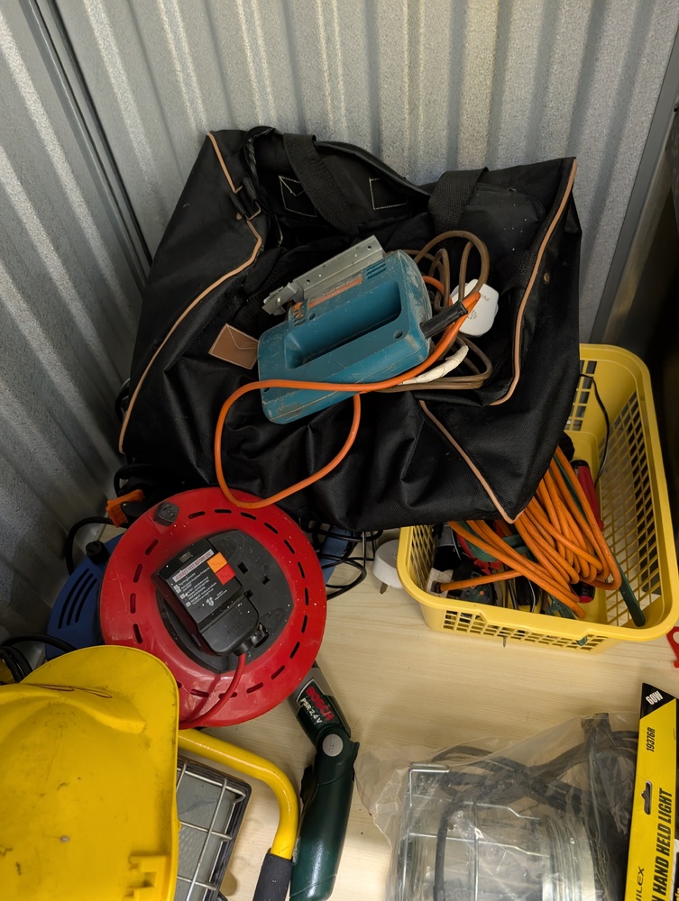 StorageMart Bognor Regis Storage Unit auction IB-2380