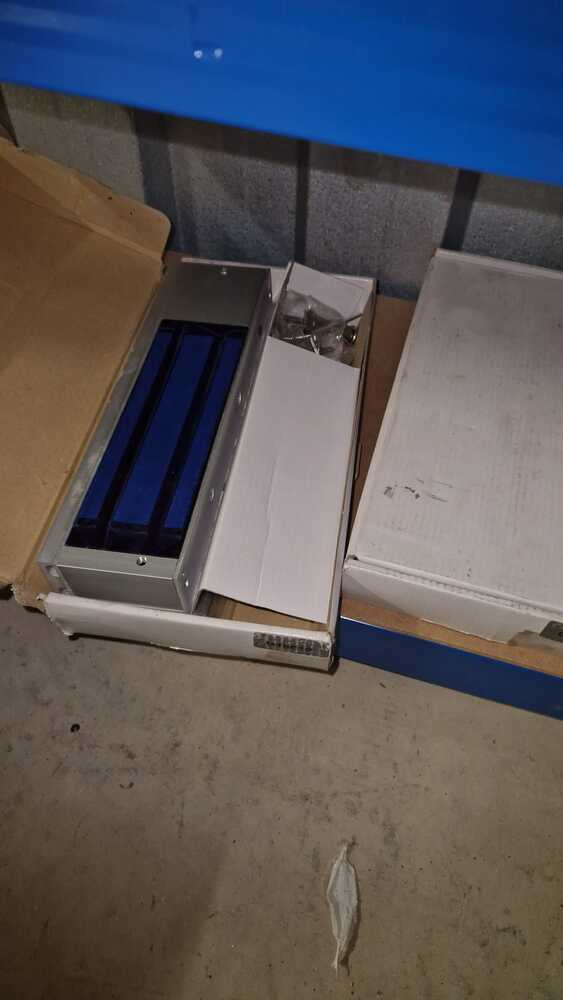 DERBY Self storage auction IB-6883