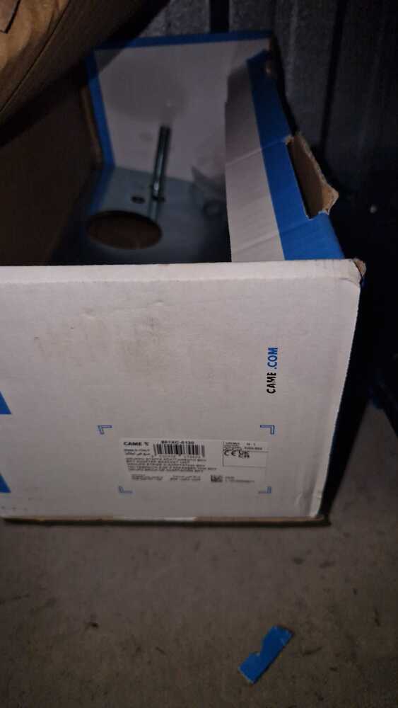 DERBY Storage auction IB-6883 10