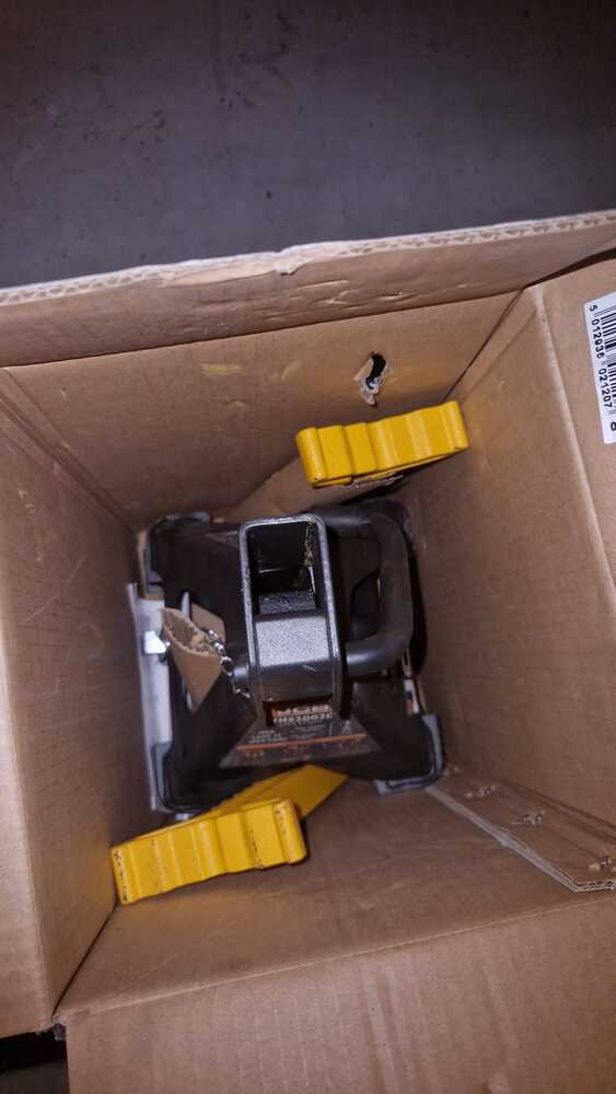 DERBY Self storage facility auction IB-6883 15