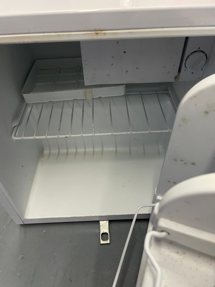 New Cross Storage auction IB-5817