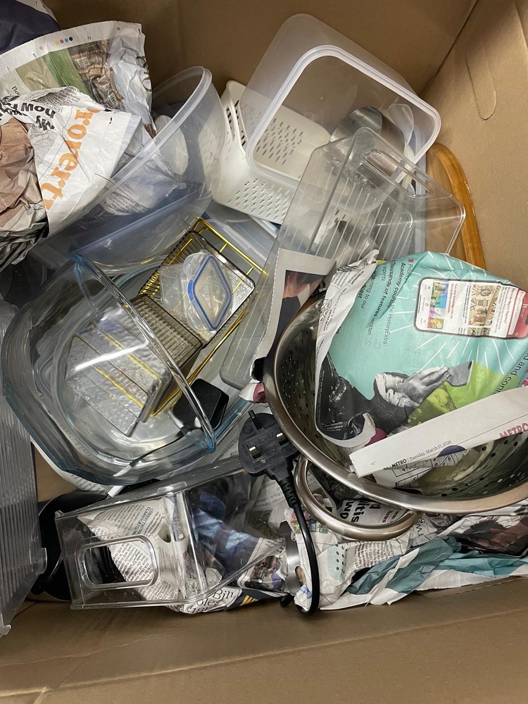 Bow Storage Unit auction IB-6459 32