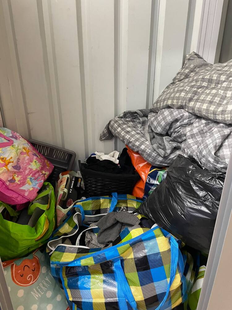 Crawley Storage Unit auction IB-5113