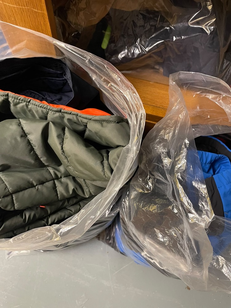 Crawley Self storage unit auction IB-1119 23