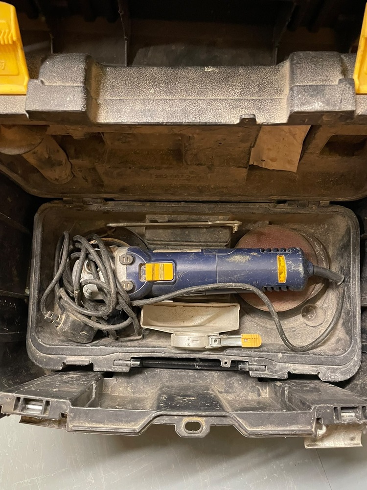 Crawley Self storage auction IB-1119 34