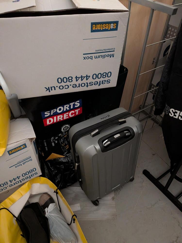 Storage Giant Leicester Storage Facility auction IB-8044