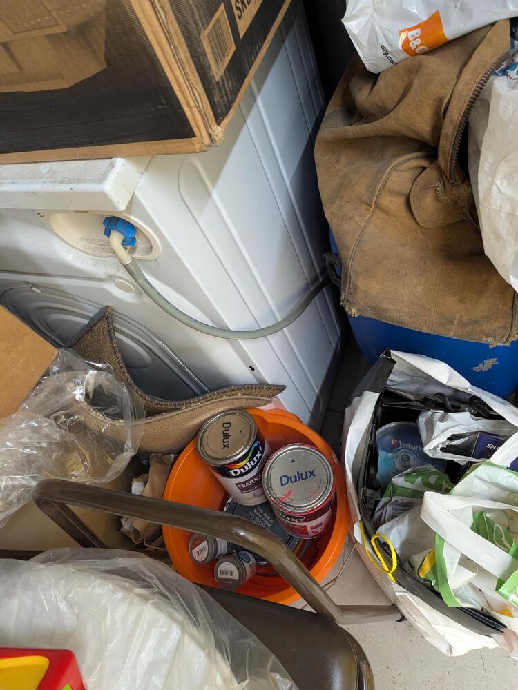 Storage Giant Leicester Storage Facility auction IB-8044 11