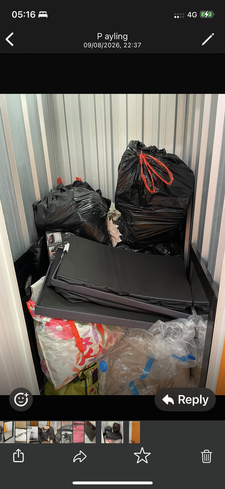 Redhill Self storage unit auction IB-9729