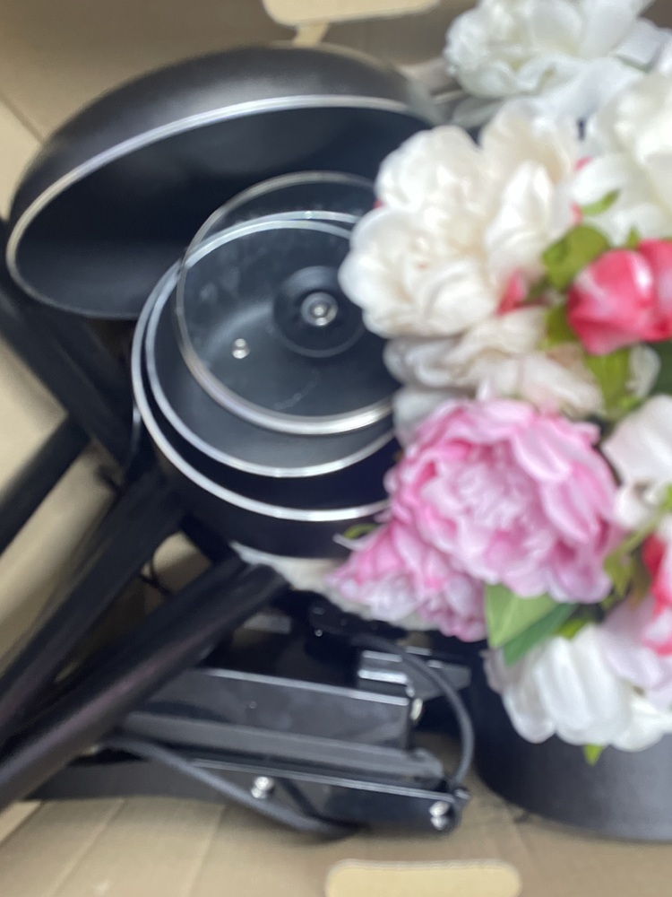 Paddington Self storage auction IB-5625