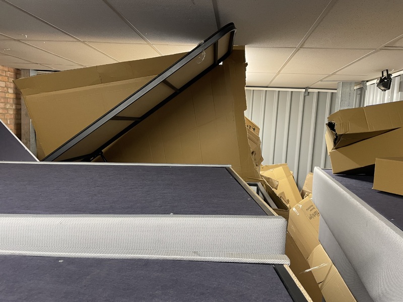 Staples Corner Self storage unit auction IB-8585