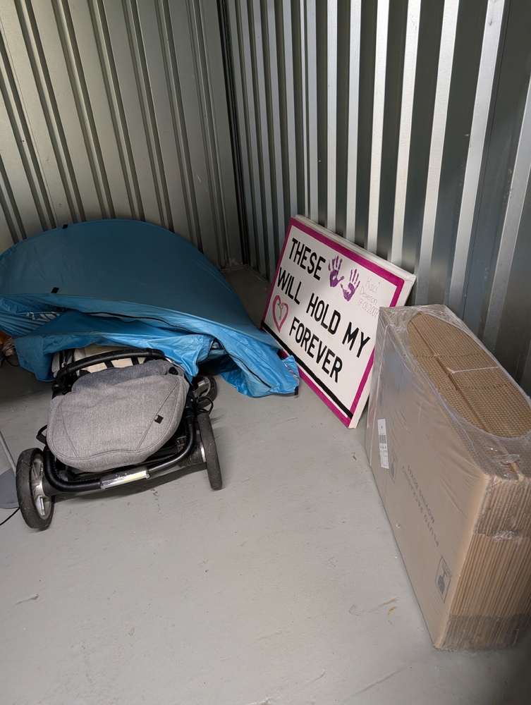 StorageMart Bognor Regis Self storage unit auction IB-8982