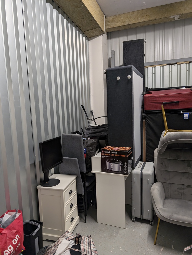 StorageMart Bognor Regis Self storage unit auction IB-2887