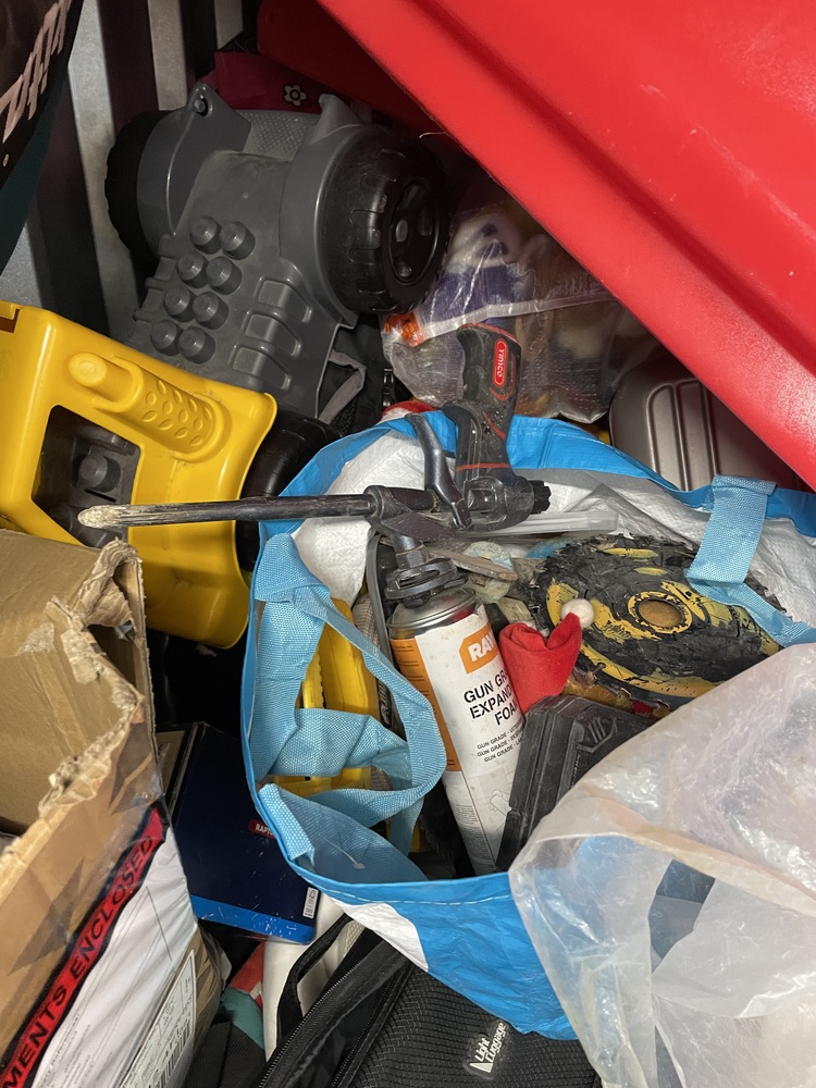 StorageMart Hove Storage auction IB-8599 10