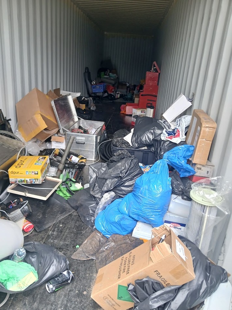 Ludlow Storage Unit auction IB-5658