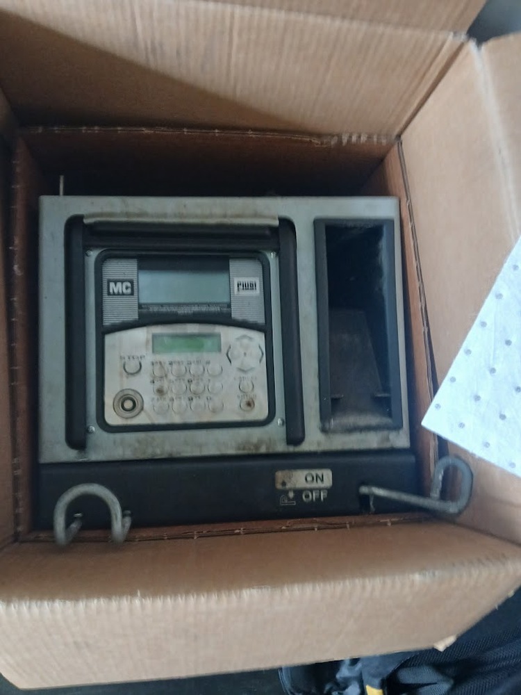 Ludlow Self storage auction IB-5658