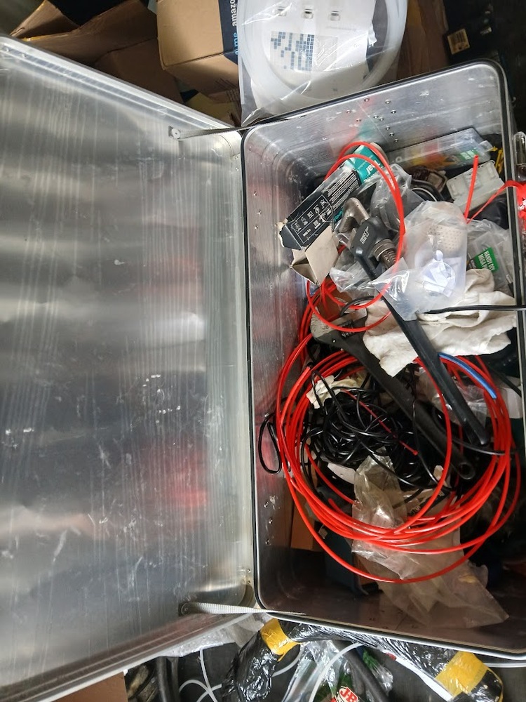 Ludlow Self storage unit auction IB-5658 13