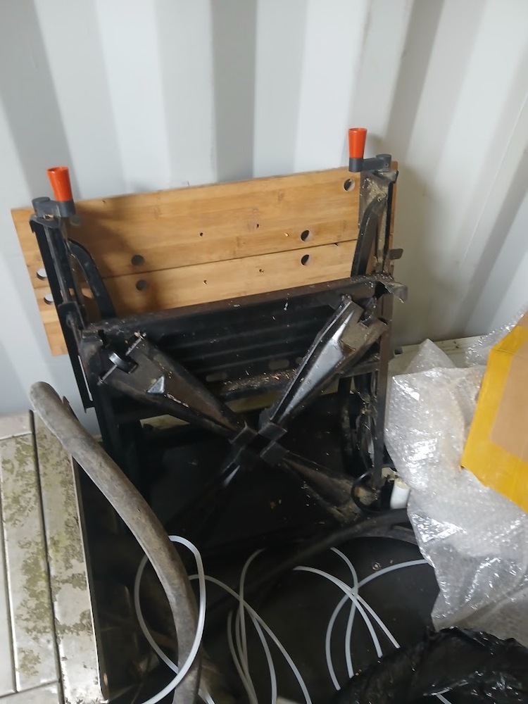 Ludlow Self storage auction IB-5658 14