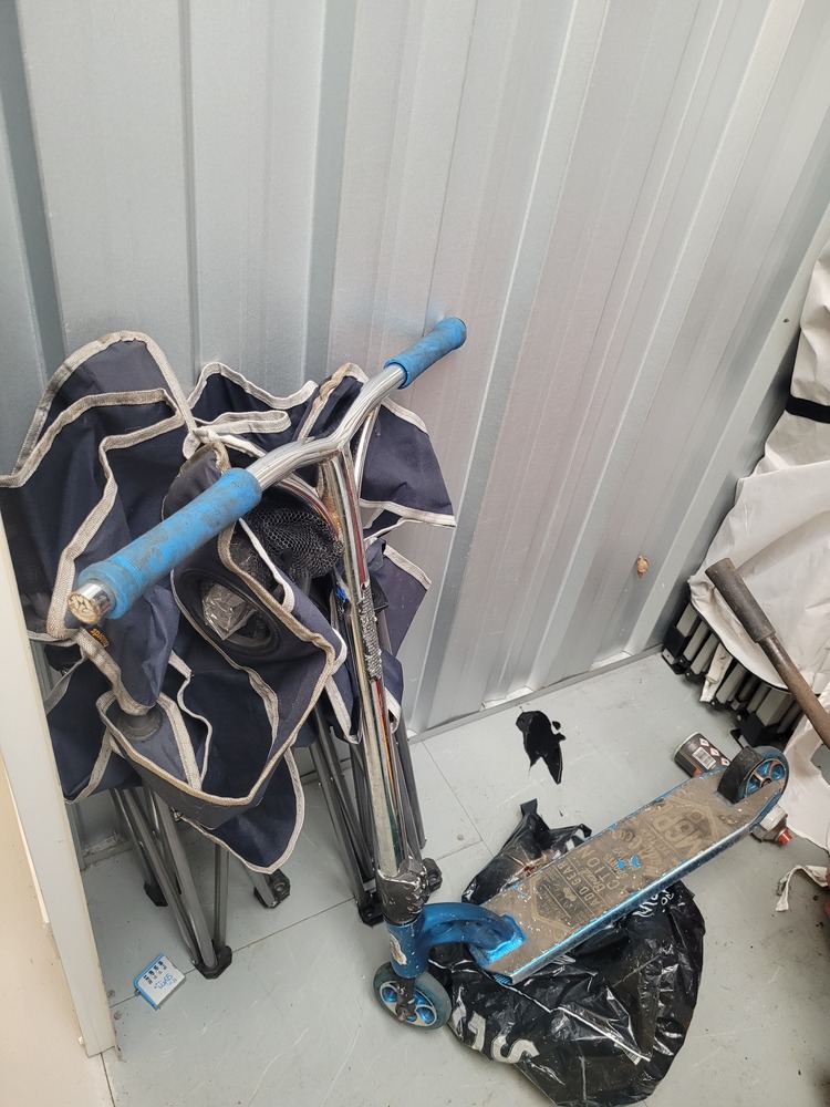 StorageMart Worthing storage facility unit auction IB-9692