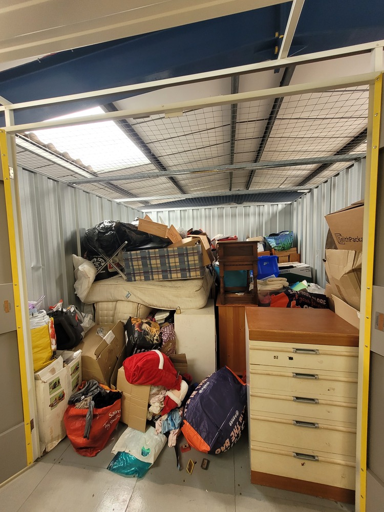 StorageMart Worthing Storage auction IB-3672 10