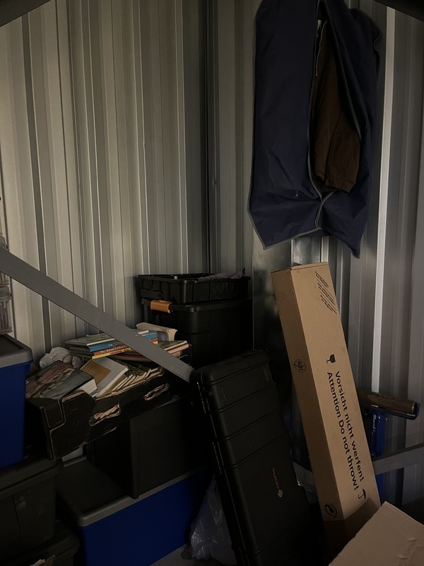 iBidOnStorage.co.uk Storage King Auction 16643750266245