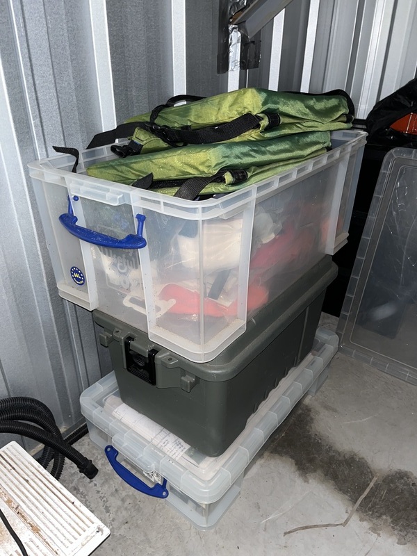 iBidOnStorage.co.uk Storage King Auction 16643750266245