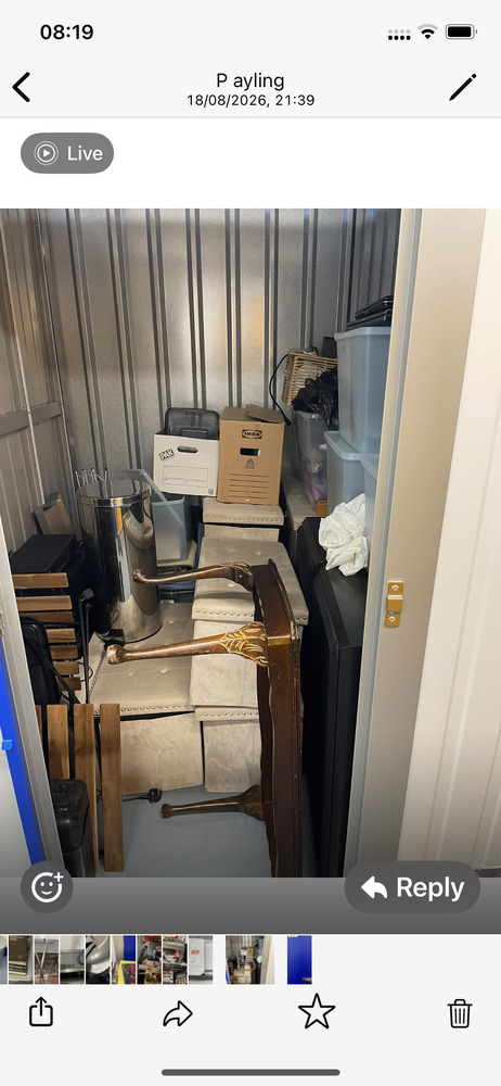 Guildford Self storage auction IB-4755 34