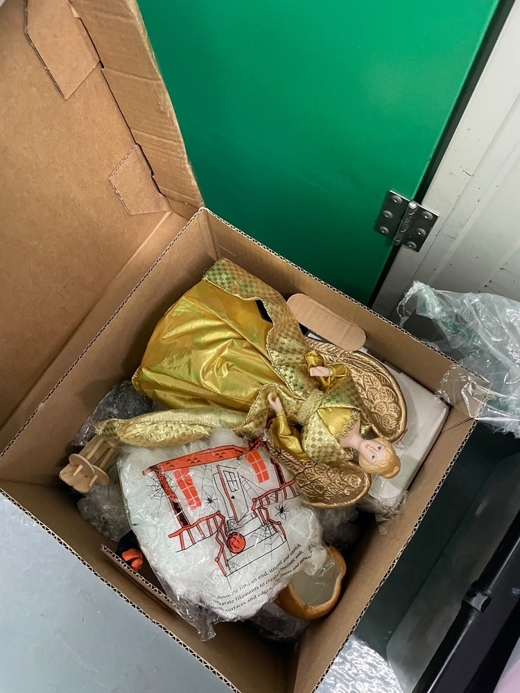 Farnham Self storage facility auction IB-5034 15