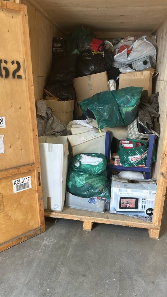 LUTON Storage auction IB-9666