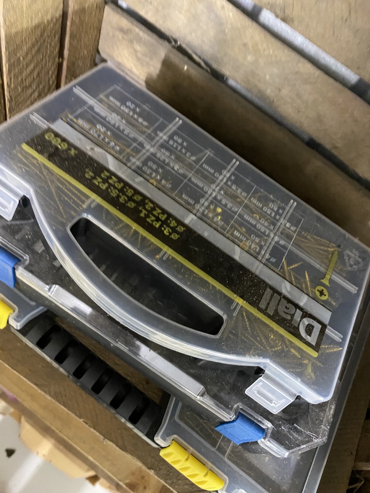 The Storage Team Kettering Storage Unit auction IB-6747 72