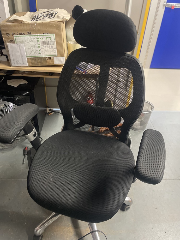 Clapham Storage auction IB-4120 20
