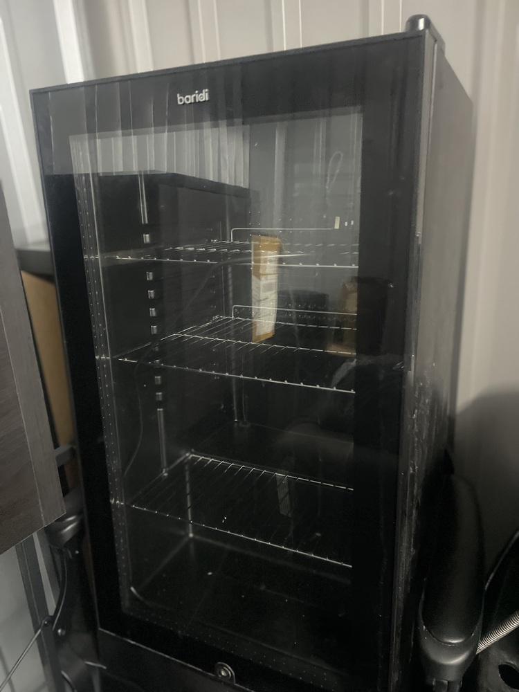 Wandsworth Self storage auction IB-3299