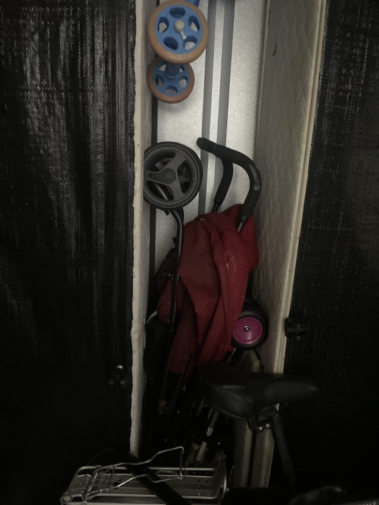 Reading Self storage facility auction IB-7157