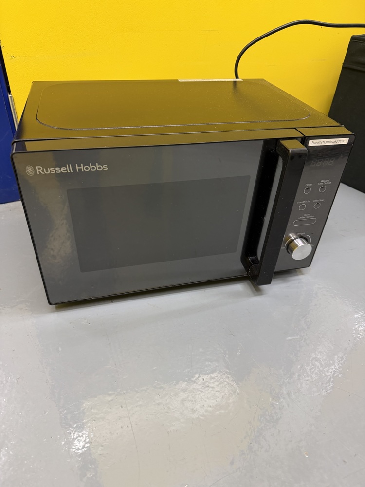 Wood Green storage facility unit auction IB-1319