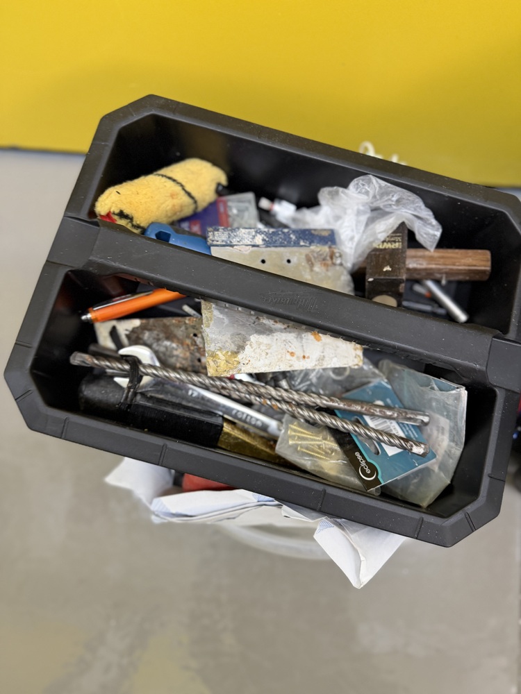 Stoke Newington Self storage unit auction IB-3689