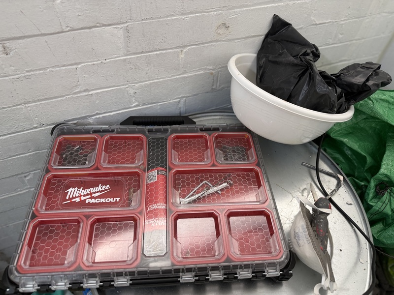 Stoke Newington Storage auction IB-3689 20