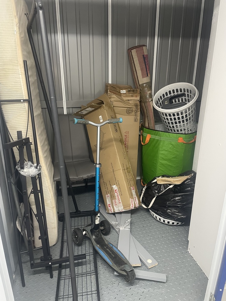 Bow Self storage auction IB-4056