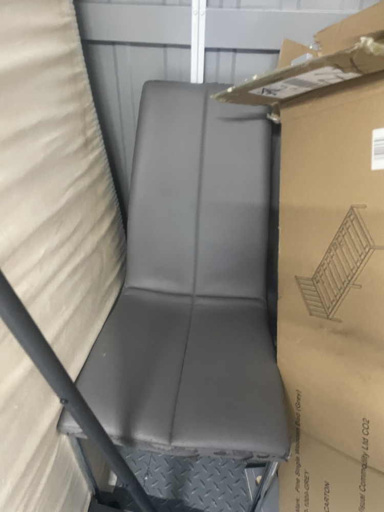 Bow Storage auction IB-4056 10