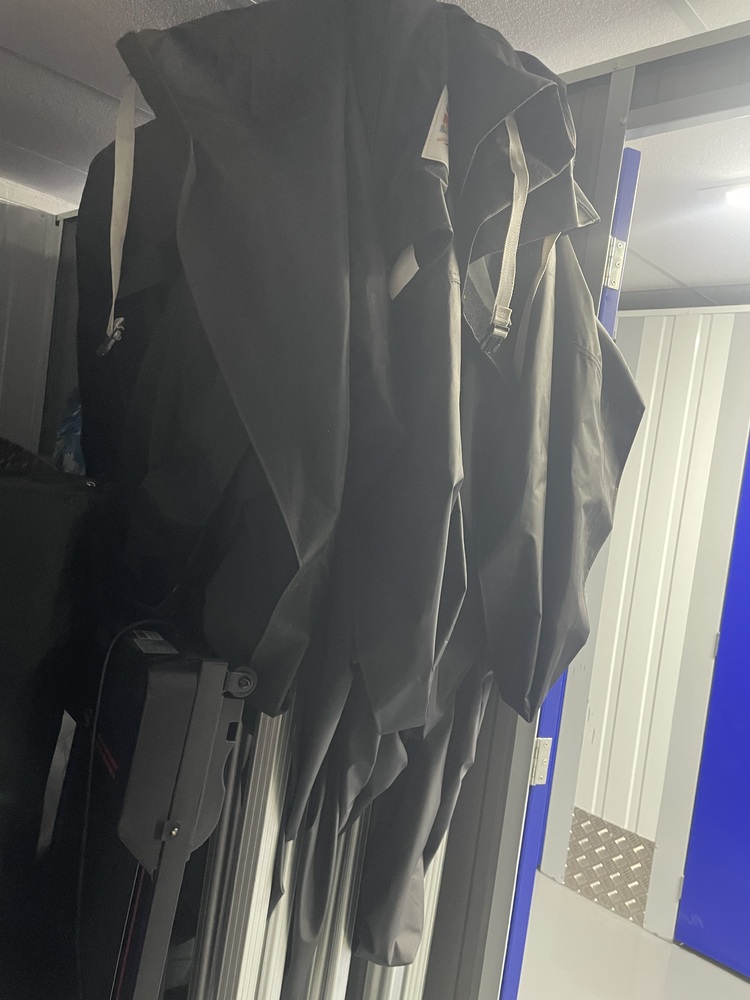 Bow Storage Facility auction IB-8146