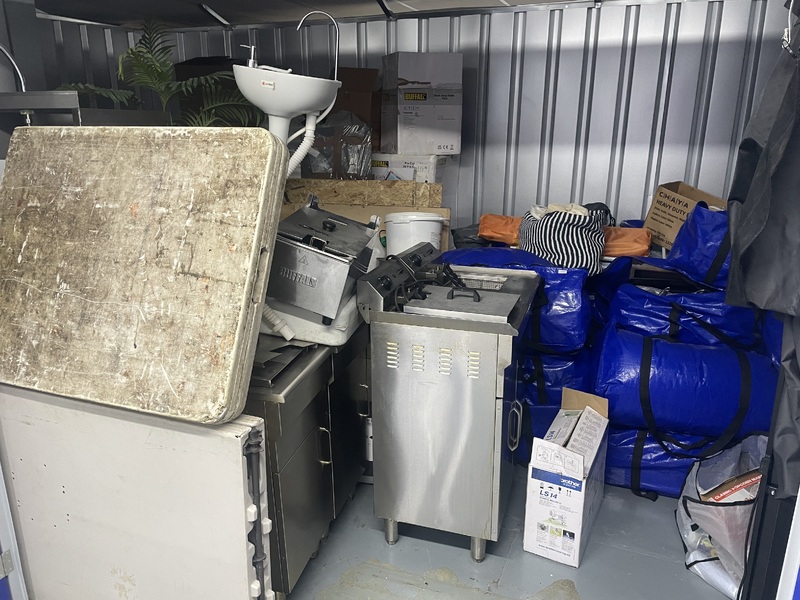 Bow Storage Unit auction IB-8146
