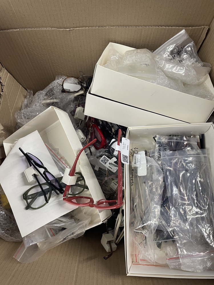 Bow Storage Unit auction IB-2167