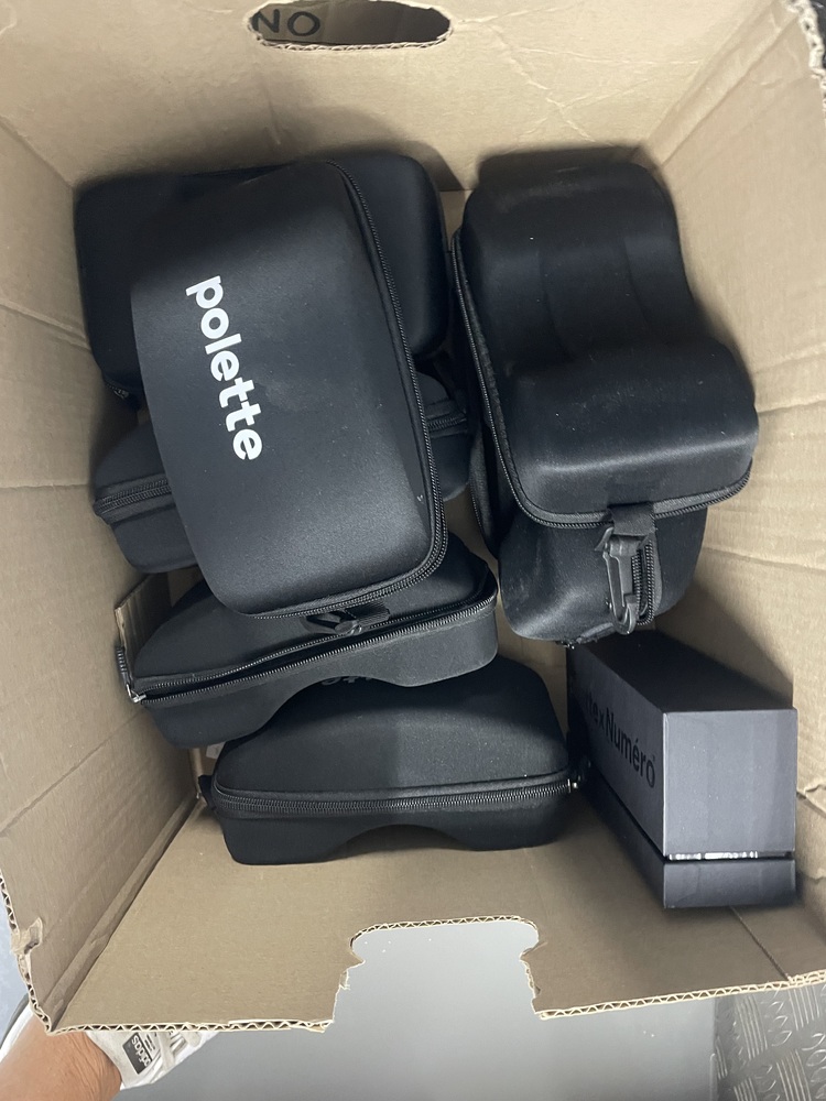 Bow Self storage unit auction IB-2167 13