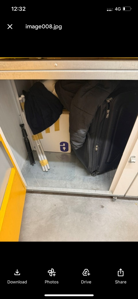 Charlton Self storage unit auction IB-5874