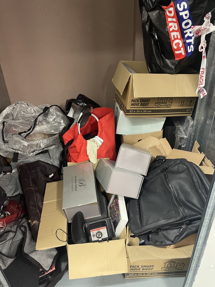 New Cross Storage auction IB-3845