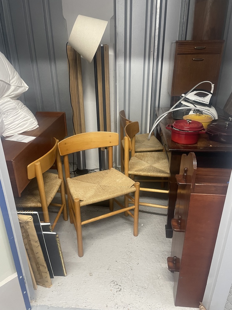 Paddington Storage auction IB-1984