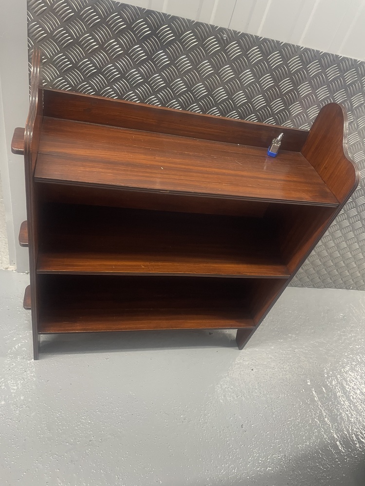 Paddington storage facility unit auction IB-1984 26