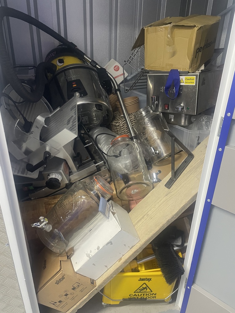 Paddington Storage Unit auction IB-2757